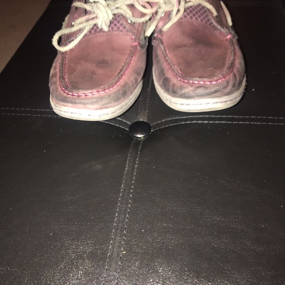 Shoes - Picture 7 of 7